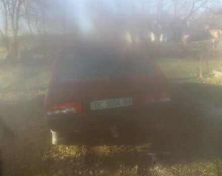 Красный ВАЗ 2109, объемом двигателя 1.5 л и пробегом 200 тыс. км за 592 $, фото 1 на Automoto.ua