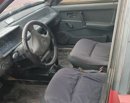 Красный ВАЗ 2109, объемом двигателя 1.3 л и пробегом 147 тыс. км за 729 $, фото 7 на Automoto.ua