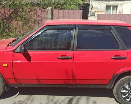 Красный ВАЗ 2109, объемом двигателя 1.5 л и пробегом 100 тыс. км за 949 $, фото 1 на Automoto.ua