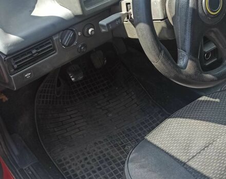 Красный ВАЗ 2109, объемом двигателя 1.5 л и пробегом 100 тыс. км за 949 $, фото 3 на Automoto.ua