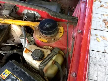 ВАЗ 2109 1987 в Новомосковске на Automoto.ua Красный ВАЗ 2109, объемом двигателя 1.3 л и пробегом 0 тыс. км за 850 $, фото 1 на Automoto.ua