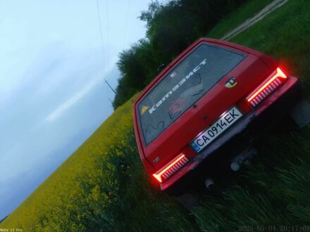 ВАЗ 2109 1987 в Корсунь-Шевченковском на Automoto.ua Красный ВАЗ 2109, объемом двигателя 1.3 л и пробегом 23 тыс. км за 726 $, фото 1 на Automoto.ua