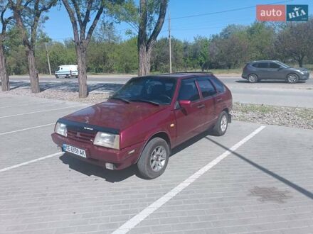 ВАЗ 2109 1988 у Дніпро (Дніпропетровську) на Automoto.ua Червоний ВАЗ 2109, об'ємом двигуна 1.28 л та пробігом 100 тис. км за 1490 $, фото 1 на Automoto.ua