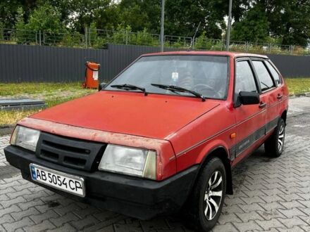 ВАЗ 2109 1988 у Бершаде на Automoto.ua Червоний ВАЗ 2109, об'ємом двигуна 1.3 л та пробігом 200 тис. км за 750 $, фото 1 на Automoto.ua