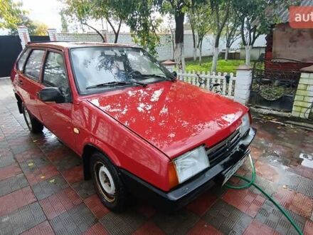 ВАЗ 2109 1988 в Житомире на Automoto.ua Красный ВАЗ 2109, объемом двигателя 1.3 л и пробегом 50 тыс. км за 550 $, фото 1 на Automoto.ua