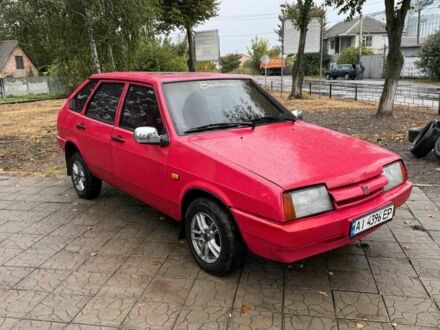 ВАЗ 2109 1988 в Брусилове на Automoto.ua Красный ВАЗ 2109, объемом двигателя 1.3 л и пробегом 200 тыс. км за 1100 $, фото 1 на Automoto.ua