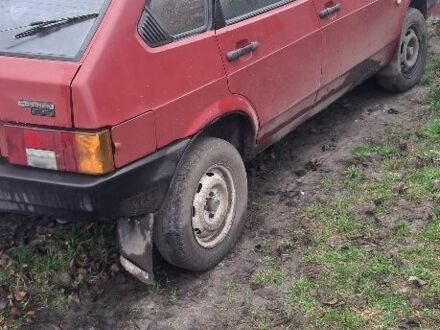 Красный ВАЗ 2109, объемом двигателя 1 л и пробегом 100 тыс. км за 1064 $, фото 1 на Automoto.ua