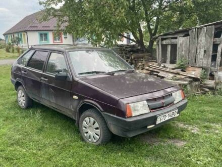 ВАЗ 2109 1988 у Луцьку на Automoto.ua Червоний ВАЗ 2109, об'ємом двигуна 1.3 л та пробігом 400 тис. км за 350 $, фото 1 на Automoto.ua