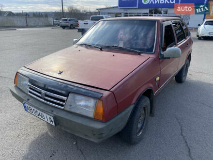 ВАЗ 2109 1989 у Тульчине на Automoto.ua Червоний ВАЗ 2109, об'ємом двигуна 1.29 л та пробігом 195 тис. км за 550 $, фото 1 на Automoto.ua