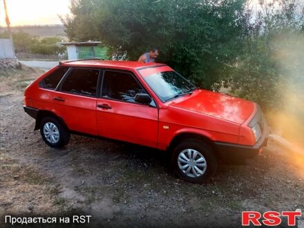 Красный ВАЗ 2109, объемом двигателя 1.5 л и пробегом 0 тыс. км за 1000 $, фото 1 на Automoto.ua