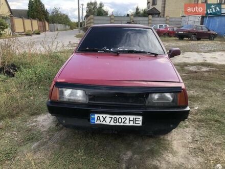 ВАЗ 2109 1989 у Змиеве на Automoto.ua Червоний ВАЗ 2109, об'ємом двигуна 1.3 л та пробігом 280 тис. км за 950 $, фото 1 на Automoto.ua