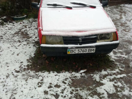 Красный ВАЗ 2109, объемом двигателя 1.3 л и пробегом 111 тыс. км за 350 $, фото 1 на Automoto.ua