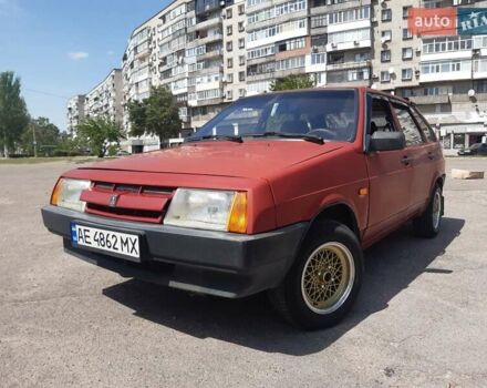Красный ВАЗ 2109, объемом двигателя 1.5 л и пробегом 70 тыс. км за 1000 $, фото 1 на Automoto.ua