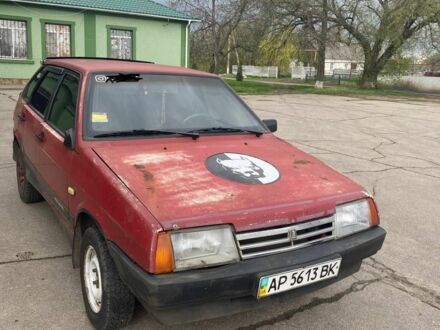 ВАЗ 2109 1989 у Вольнянске на Automoto.ua Червоний ВАЗ 2109, об'ємом двигуна 0.13 л та пробігом 50 тис. км за 1499 $, фото 1 на Automoto.ua