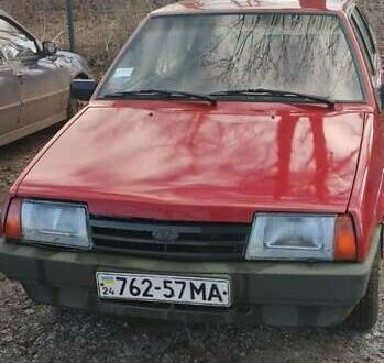 ВАЗ 2109 1990 у Миколаєві на Automoto.ua Червоний ВАЗ 2109, об'ємом двигуна 1.5 л та пробігом 78 тис. км за 1450 $, фото 1 на Automoto.ua