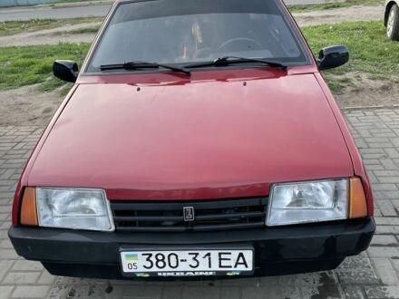 ВАЗ 2109 1990 в Славянске на Automoto.ua Красный ВАЗ 2109, объемом двигателя 1.5 л и пробегом 100 тыс. км за 1159 $, фото 1 на Automoto.ua