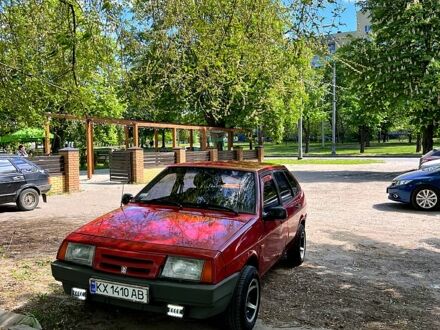 ВАЗ 2109 1990 у Харкові на Automoto.ua Червоний ВАЗ 2109, об'ємом двигуна 1.3 л та пробігом 0 тис. км за 1400 $, фото 1 на Automoto.ua