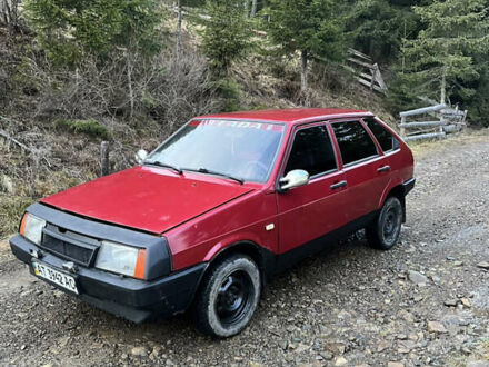 ВАЗ 2109 1990 у Долине на Automoto.ua Червоний ВАЗ 2109, об'ємом двигуна 1.5 л та пробігом 200 тис. км за 550 $, фото 1 на Automoto.ua