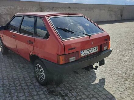ВАЗ 2109 1990 у Кременце на Automoto.ua Червоний ВАЗ 2109, об'ємом двигуна 0 л та пробігом 200 тис. км за 1450 $, фото 1 на Automoto.ua