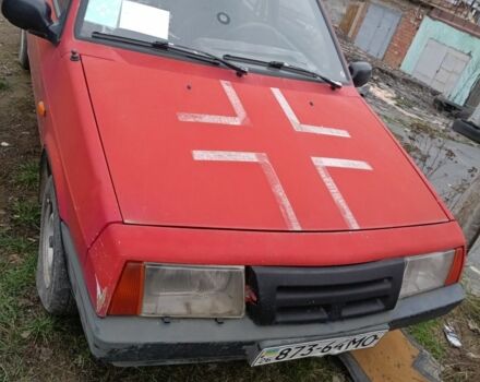 Красный ВАЗ 2109, объемом двигателя 0 л и пробегом 1 тыс. км за 615 $, фото 1 на Automoto.ua