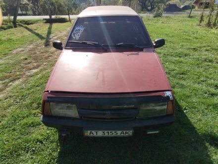 ВАЗ 2109 1990 у Косове на Automoto.ua Червоний ВАЗ 2109, об'ємом двигуна 1.3 л та пробігом 100 тис. км за 600 $, фото 1 на Automoto.ua