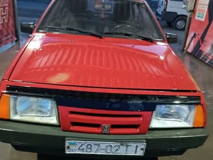 Красный ВАЗ 2109, объемом двигателя 1.3 л и пробегом 243 тыс. км за 750 $, фото 1 на Automoto.ua