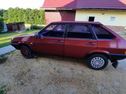 Красный ВАЗ 2109, объемом двигателя 1.3 л и пробегом 999 тыс. км за 1000 $, фото 1 на Automoto.ua