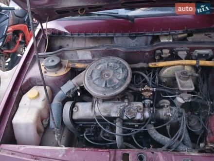 ВАЗ 2109 1990 в Бориславе на Automoto.ua Красный ВАЗ 2109, объемом двигателя 1.3 л и пробегом 32 тыс. км за 550 $, фото 1 на Automoto.ua
