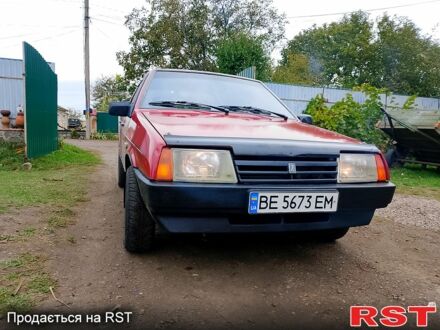 ВАЗ 2109 1990 у Врадиевке на Automoto.ua Червоний ВАЗ 2109, об'ємом двигуна 1.3 л та пробігом 0 тис. км за 1100 $, фото 1 на Automoto.ua