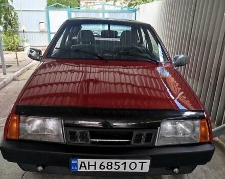 Красный ВАЗ 2109, объемом двигателя 1.5 л и пробегом 200 тыс. км за 1808 $, фото 1 на Automoto.ua