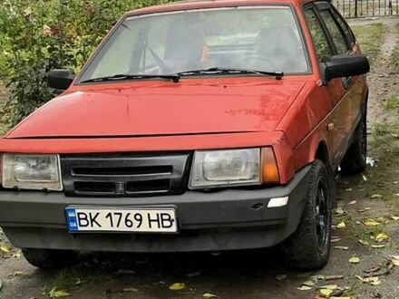 Красный ВАЗ 2109, объемом двигателя 1.29 л и пробегом 48 тыс. км за 700 $, фото 1 на Automoto.ua