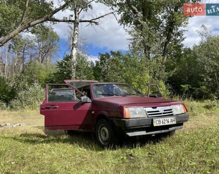 Красный ВАЗ 2109, объемом двигателя 1.5 л и пробегом 250 тыс. км за 700 $, фото 1 на Automoto.ua