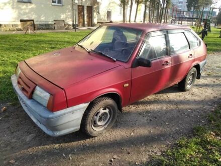 ВАЗ 2109 1991 в Калуше на Automoto.ua Красный ВАЗ 2109, объемом двигателя 0 л и пробегом 205 тыс. км за 550 $, фото 1 на Automoto.ua