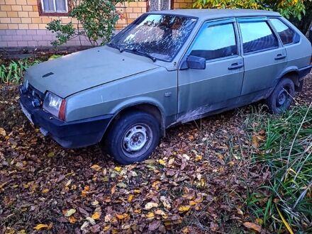 ВАЗ 2109 1991 в Черкассах на Automoto.ua Красный ВАЗ 2109, объемом двигателя 1.6 л и пробегом 154 тыс. км за 500 $, фото 1 на Automoto.ua