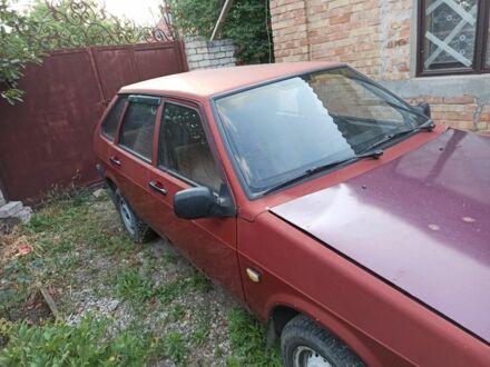 ВАЗ 2109 1991 в Запорожье на Automoto.ua Красный ВАЗ 2109, объемом двигателя 2 л и пробегом 200 тыс. км за 361 $, фото 1 на Automoto.ua