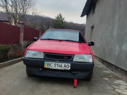 ВАЗ 2109 1991 у Львові на Automoto.ua Червоний ВАЗ 2109, об'ємом двигуна 1.5 л та пробігом 62 тис. км за 1100 $, фото 1 на Automoto.ua
