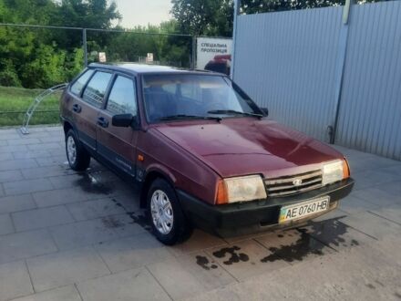 ВАЗ 2109 1991 у Синельниковом на Automoto.ua Червоний ВАЗ 2109, об'ємом двигуна 1.5 л та пробігом 64 тис. км за 653 $, фото 1 на Automoto.ua