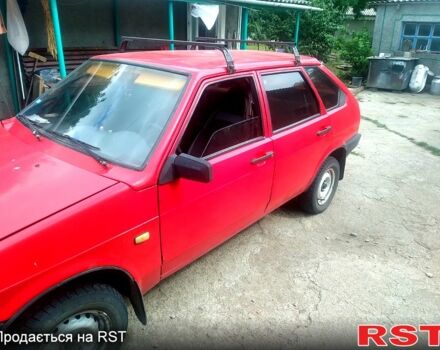Красный ВАЗ 2109, объемом двигателя 1.3 л и пробегом 205 тыс. км за 1010 $, фото 1 на Automoto.ua
