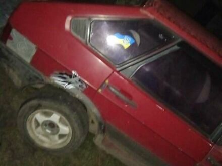 ВАЗ 2109 1991 у Золотоноше на Automoto.ua Червоний ВАЗ 2109, об'ємом двигуна 1.3 л та пробігом 70 тис. км за 800 $, фото 1 на Automoto.ua