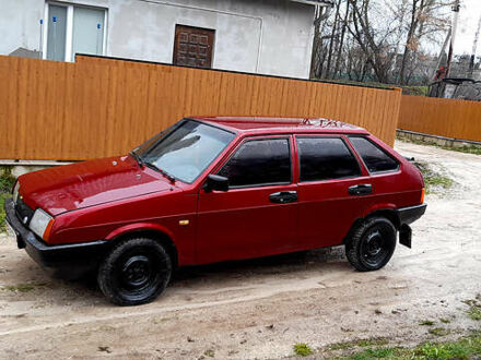 ВАЗ 2109 1992 у Шумськ на Automoto.ua Червоний ВАЗ 2109, об'ємом двигуна 1.5 л та пробігом 190 тис. км за 1297 $, фото 1 на Automoto.ua