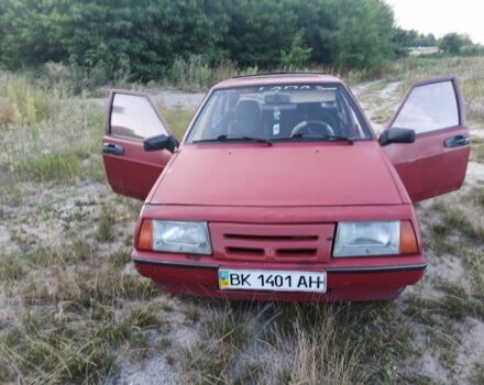 Красный ВАЗ 2109, объемом двигателя 1.3 л и пробегом 240 тыс. км за 600 $, фото 1 на Automoto.ua
