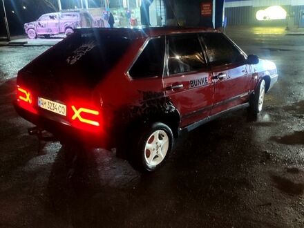 ВАЗ 2109 1992 у Славянске на Automoto.ua Червоний ВАЗ 2109, об'ємом двигуна 1.5 л та пробігом 0 тис. км за 900 $, фото 1 на Automoto.ua