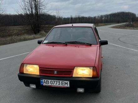 ВАЗ 2109 1992 у Вінниці на Automoto.ua Червоний ВАЗ 2109, об'ємом двигуна 1.5 л та пробігом 100 тис. км за 1200 $, фото 1 на Automoto.ua