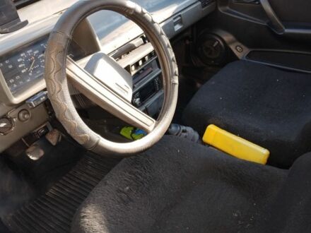 ВАЗ 2109 1992 в Александрие на Automoto.ua Красный ВАЗ 2109, объемом двигателя 1.5 л и пробегом 150 тыс. км за 605 $, фото 1 на Automoto.ua