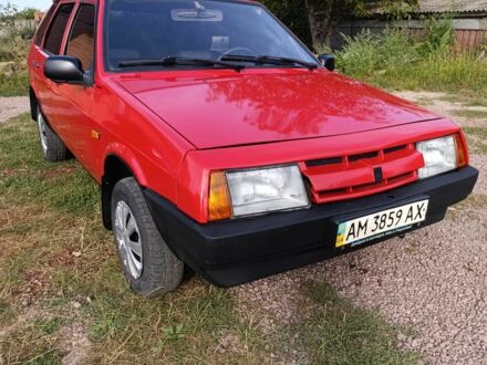 Красный ВАЗ 2109, объемом двигателя 1.1 л и пробегом 150 тыс. км за 1300 $, фото 1 на Automoto.ua