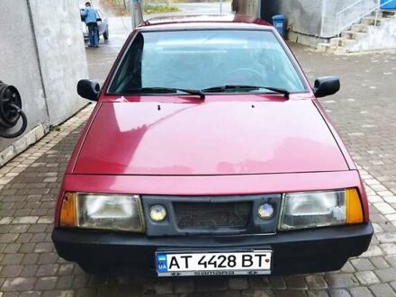 Красный ВАЗ 2109, объемом двигателя 1.5 л и пробегом 350 тыс. км за 1200 $, фото 1 на Automoto.ua