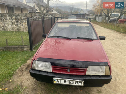 ВАЗ 2109 1992 в Косове на Automoto.ua Красный ВАЗ 2109, объемом двигателя 1.5 л и пробегом 238 тыс. км за 450 $, фото 1 на Automoto.ua