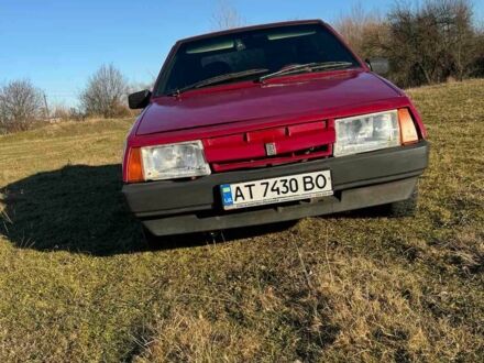 ВАЗ 2109 1992 у Коломые на Automoto.ua Червоний ВАЗ 2109, об'ємом двигуна 1.3 л та пробігом 7 тис. км за 750 $, фото 1 на Automoto.ua