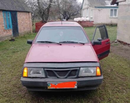 Красный ВАЗ 2109, объемом двигателя 1 л и пробегом 200 тыс. км за 700 $, фото 1 на Automoto.ua