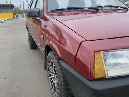 ВАЗ 2109 1992 в Кропивницком (Кировограде) на Automoto.ua Красный ВАЗ 2109, объемом двигателя 1.5 л и пробегом 200 тыс. км за 1500 $, фото 1 на Automoto.ua